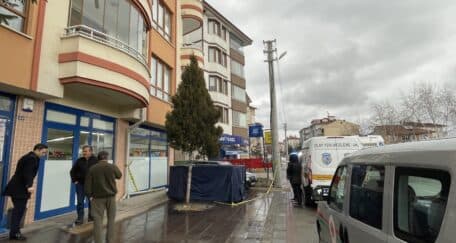 Bolu'da balkondan düşen yaşlı adam öldü
