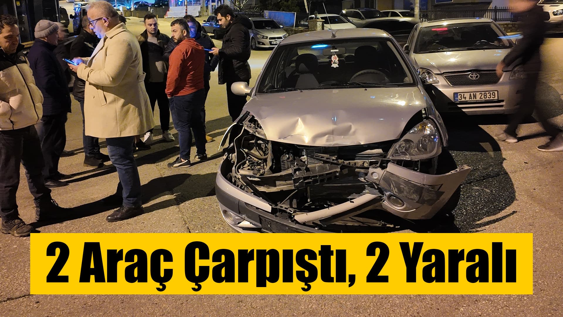 Karabük'te İki Otomobilin Çarpıştığı Kazada 2 Kişi Yaralandı