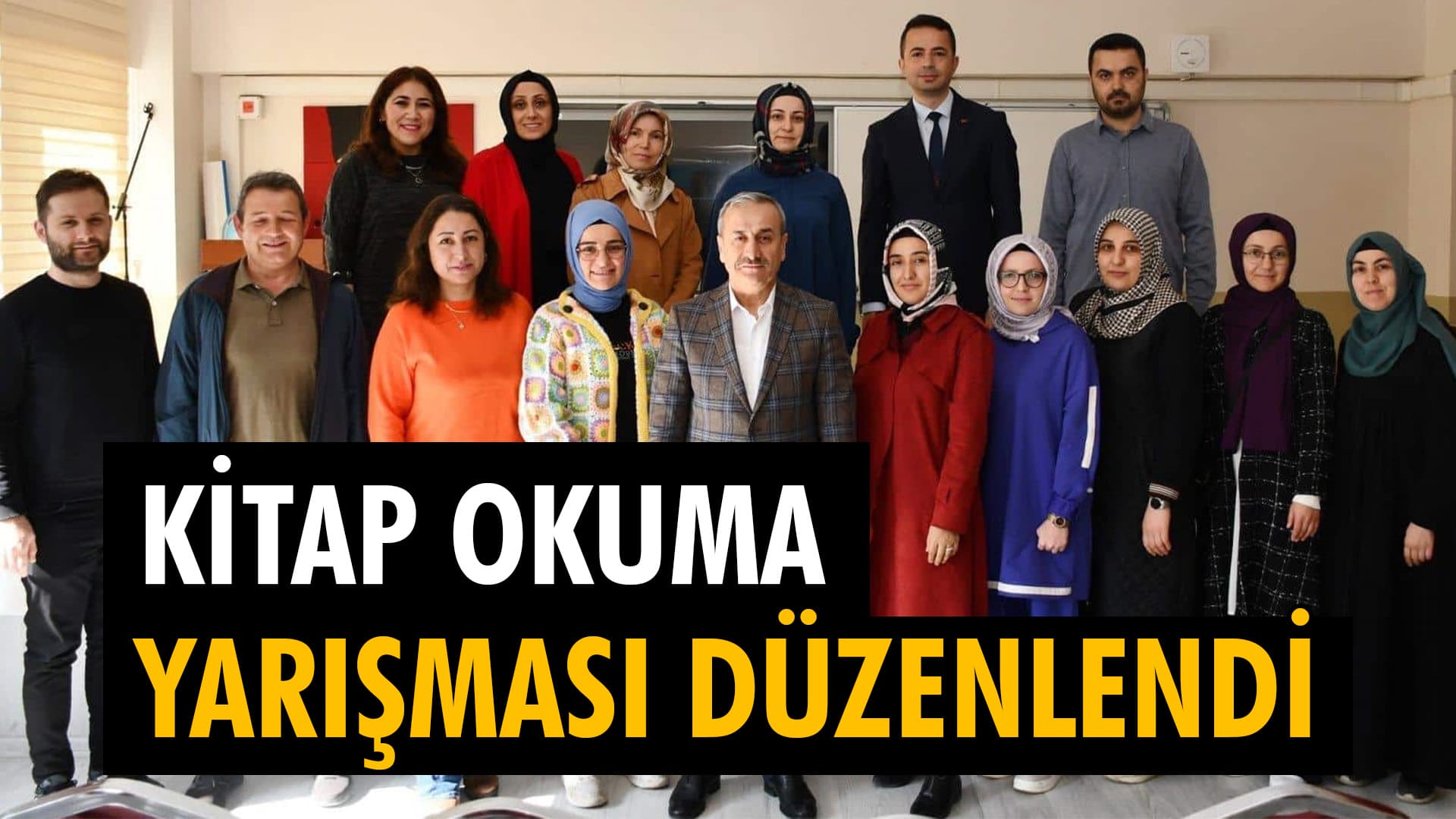 Karabük'te Kitap Okuma Yarışmasını Kazanan Velilere Ödülleri Verildi