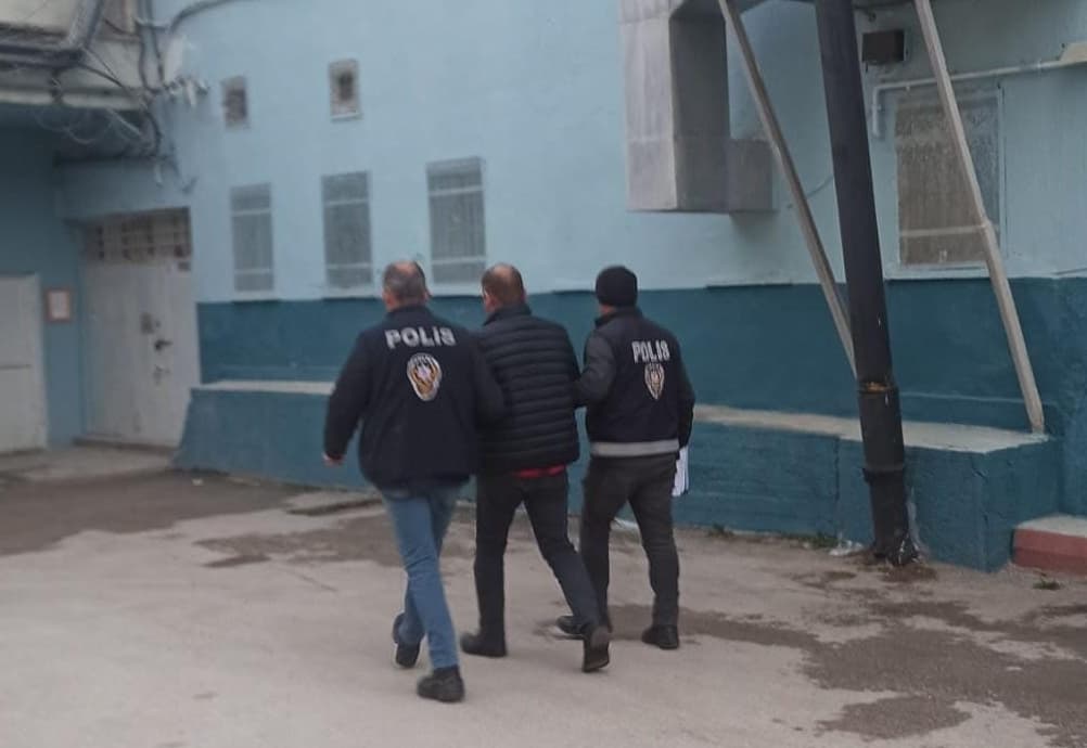 Kastamonu'da 5 ayrı suçtan aranan firari hükümlü yakalandı