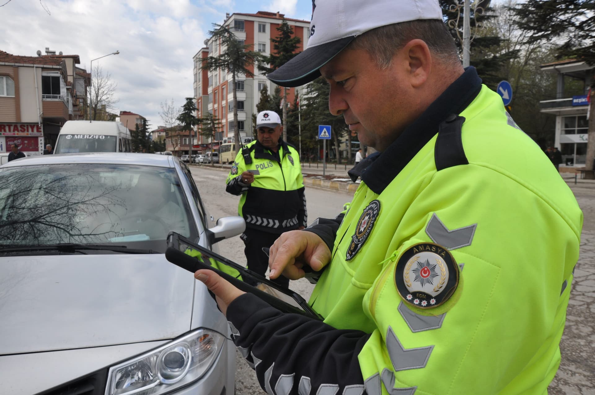 Gümüşhacıköy emniyetinden bayram öncesi denetim