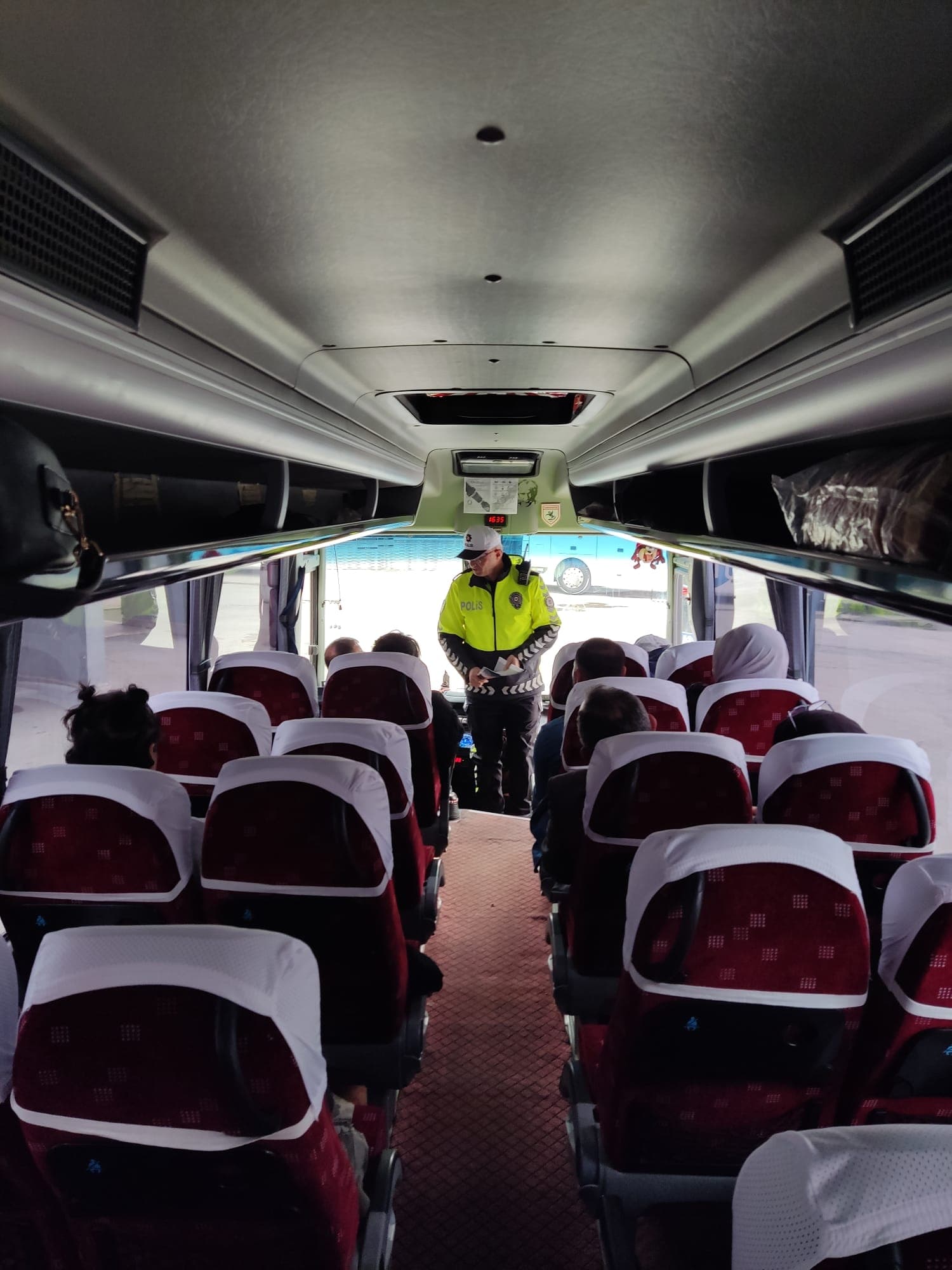 Samsun’da 670 yolcuya trafikle ilgili broşür dağıtıldı