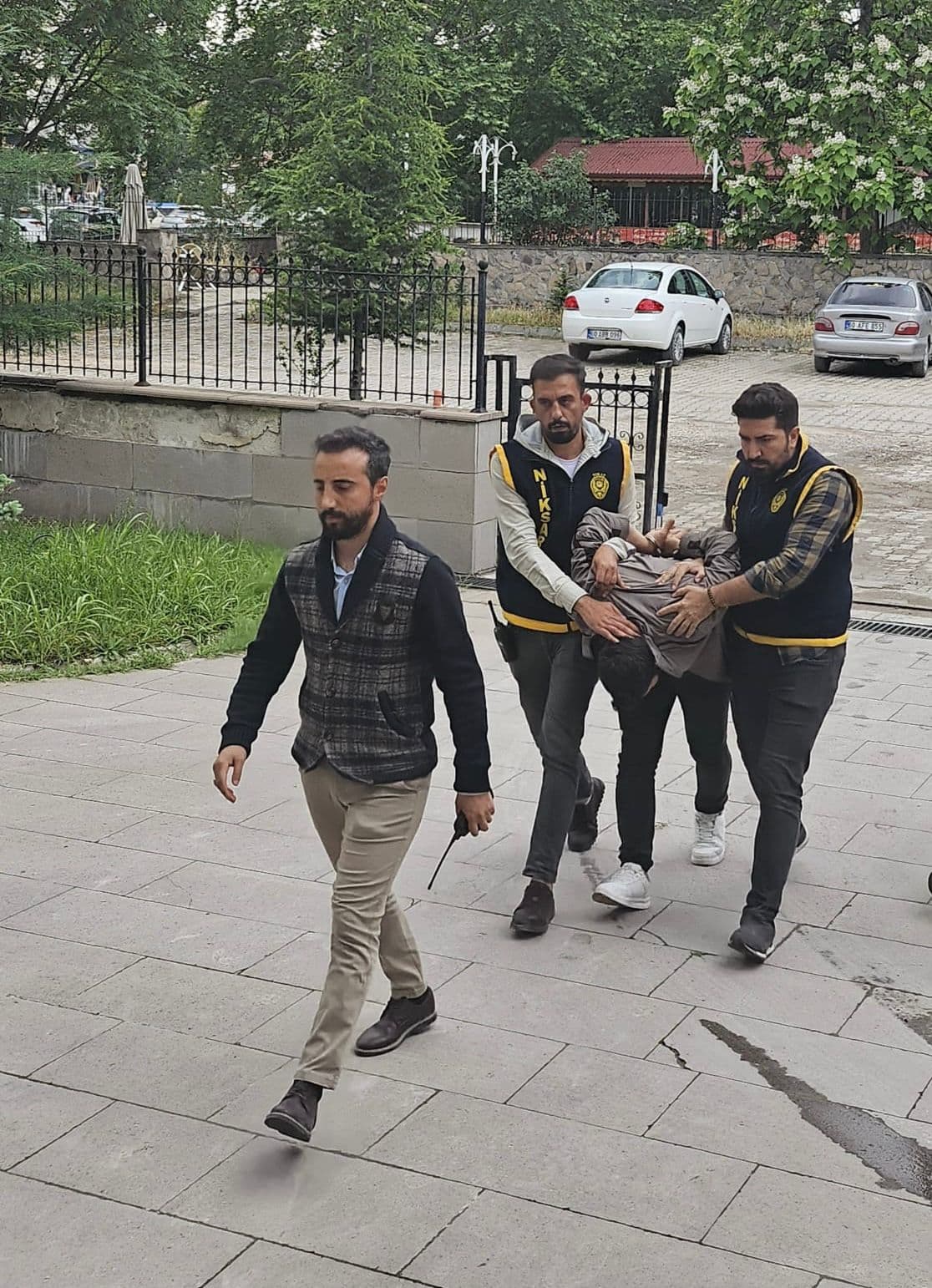 Tokat'ta telefonla dolandırıcılık yapan şüpheli tutuklandı