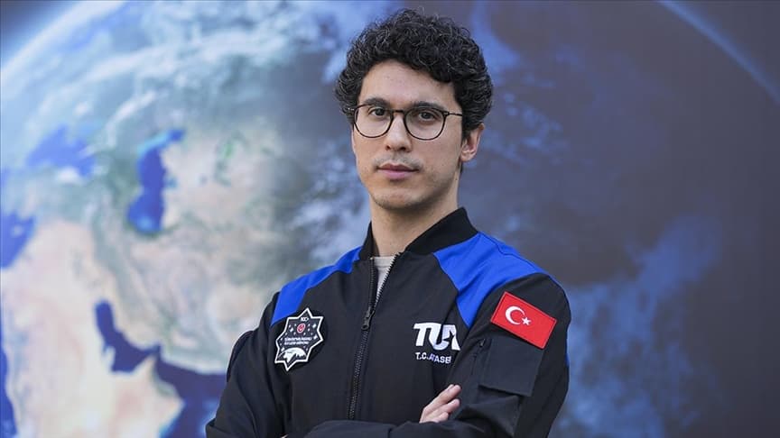 Atasever, tarihi uzay yolculuğu öncesi konuştu