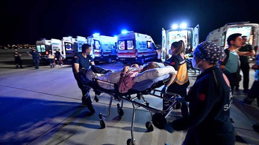 Hacı Adayları Acilen Türkiye'ye getirildi