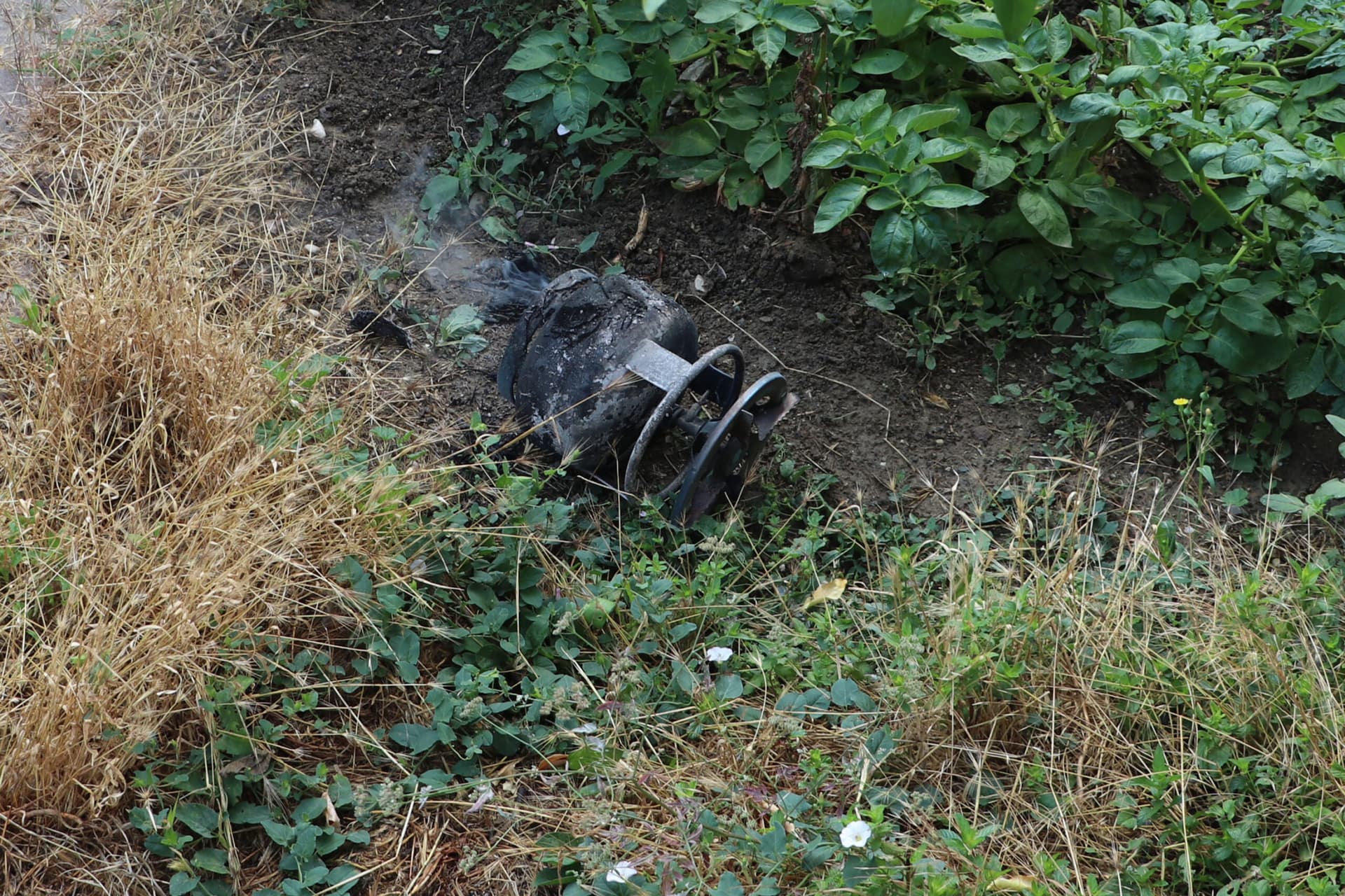 Samsun'da alev alan piknik tüpü söndürüldü