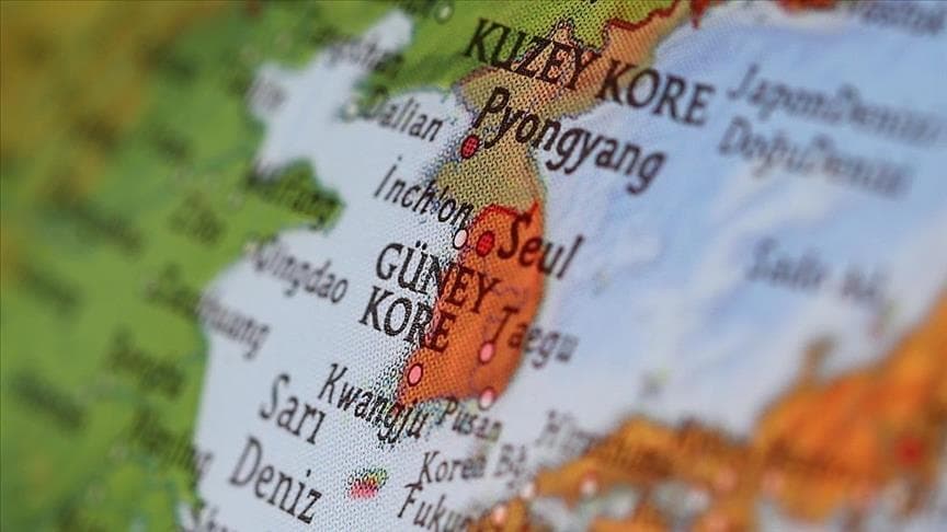 Kuzey Kore'den uçtu Güney Kore Başkanlık Ofisi'ne Düştü
