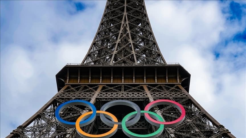 Paris'te Olimpiyat Şöleni Başladı