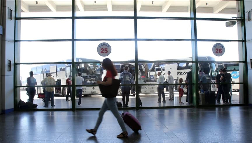 Son 5 yılda eğitim için 2,4 milyon kişi il değiştirdi