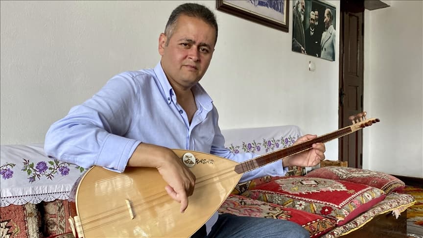 Abdal kültürünü bağlamasıyla düğünlerde yaşatıyor
