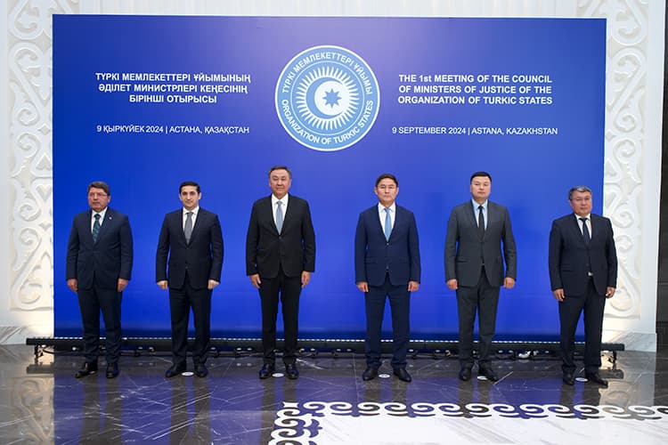 Türk Devletleri Teşkilatı Astana'da Toplandı