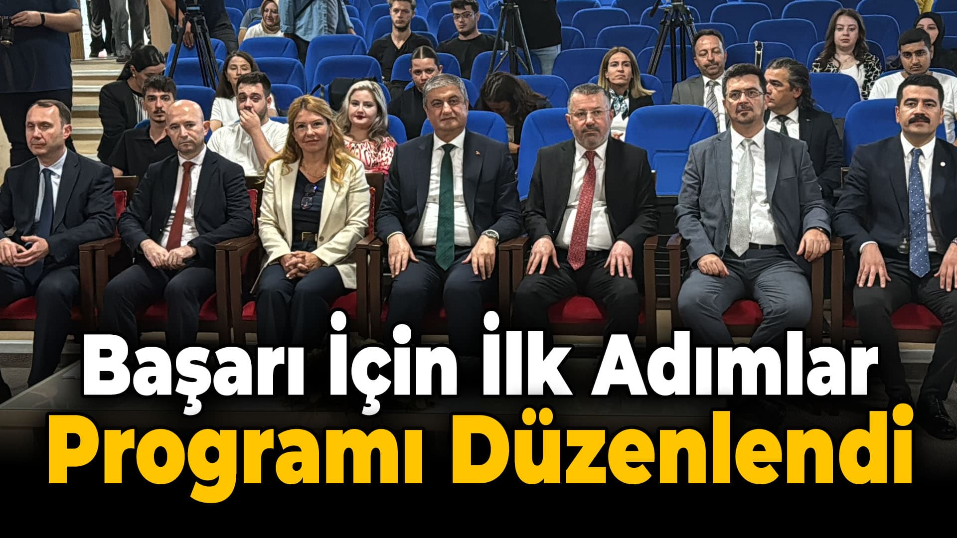 Karabük'te "Batı Karadeniz'de Girişimcilik Yolculuğu: Başarı İçin İlk Adımlar" Programı Düzenlendi