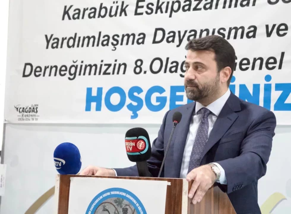 AK Parti Karabük milletvekilleri Şahin ve Keskinkılıç, KESDER Genel Kurulu'na katıldı