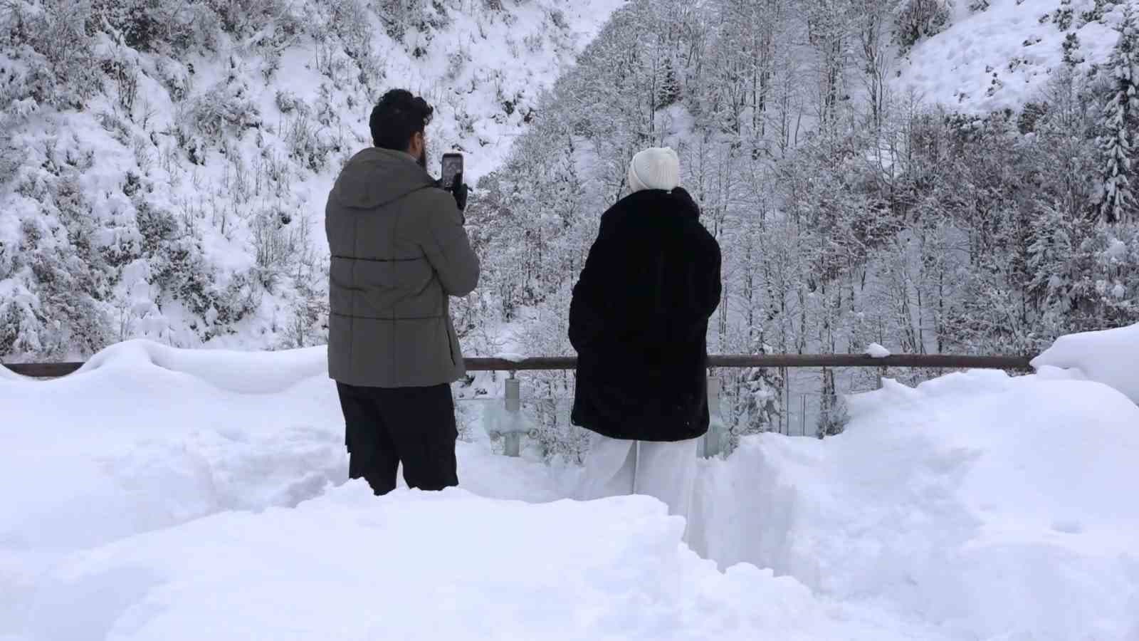 Ayder Yaylası’ndan kar görünümleri