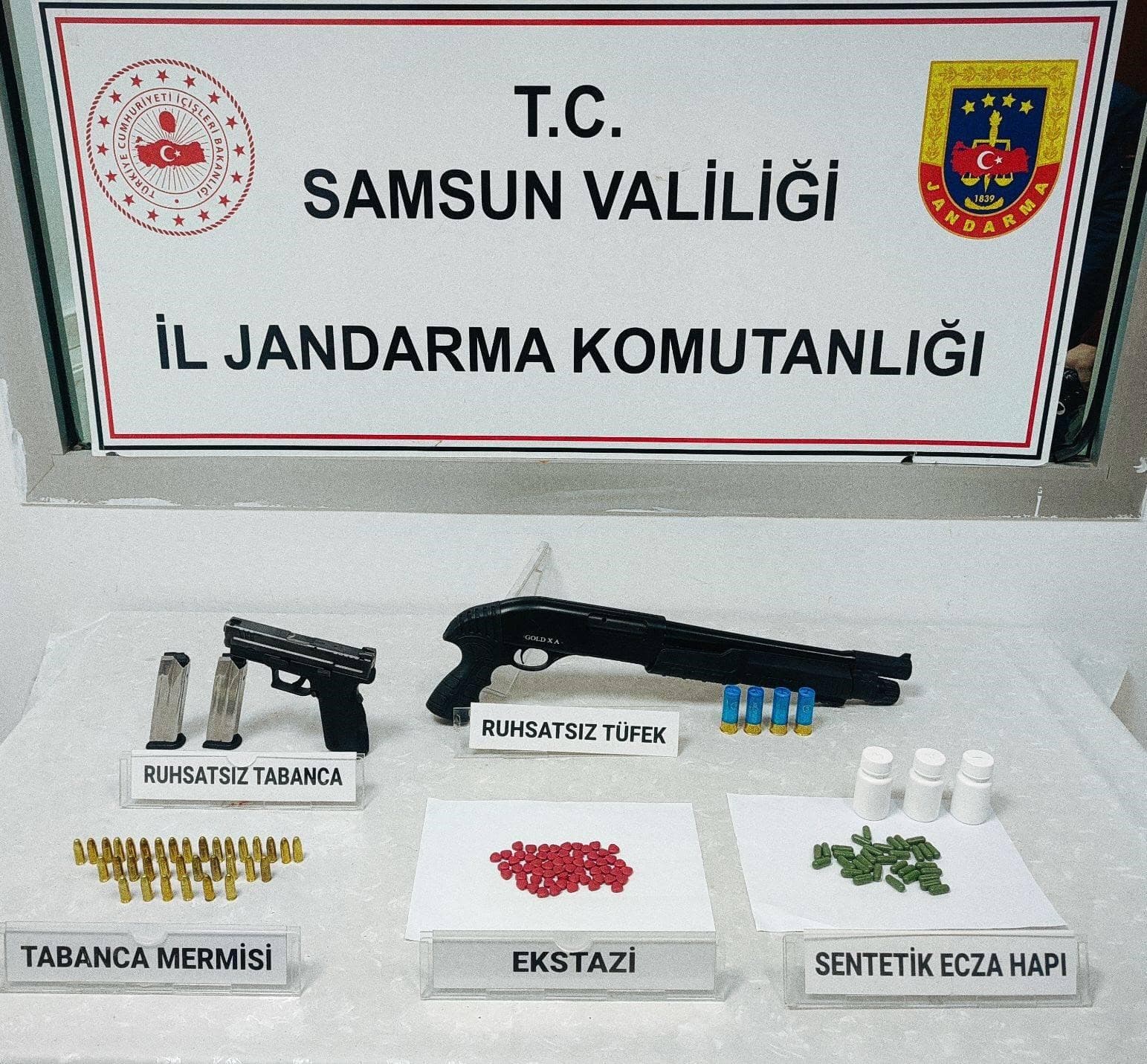 Jandarmadan uyuşturucu operasyonu