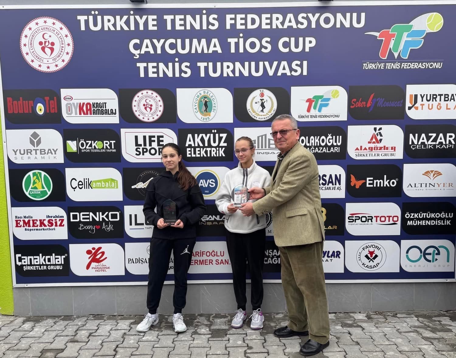Çaycuma, İlk Ulusal Tenis Turnuvasına Ev Sahipliği Yaptı