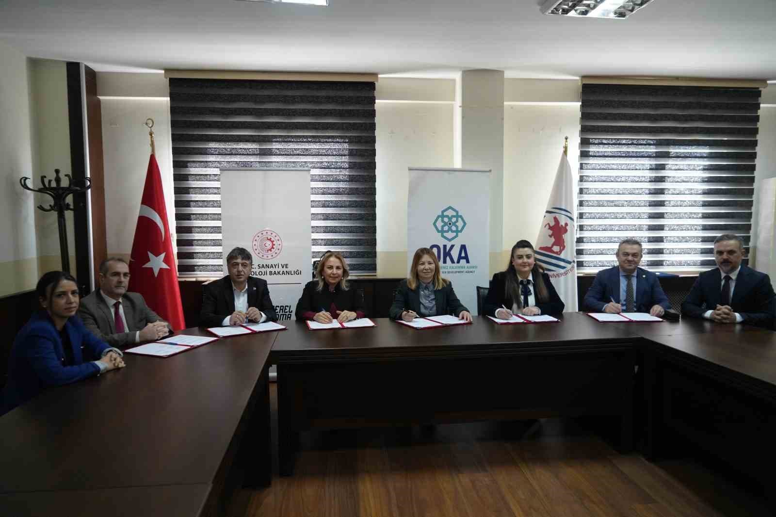 Samsunlu kadınlar endüstriyel robot operatörü olacak