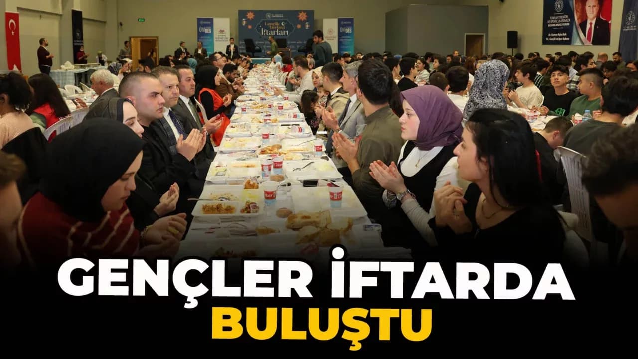Karabük'te Gençler İftarda Buluştu