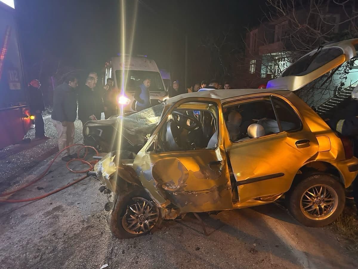 Ordu’da 2 otomobil kafa kafaya çarpıştı: 1 ölü, 1 yaralı