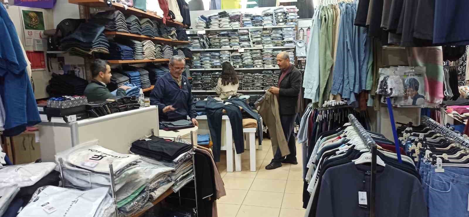 Devrek’te alışveriş tezgahları rengarenk