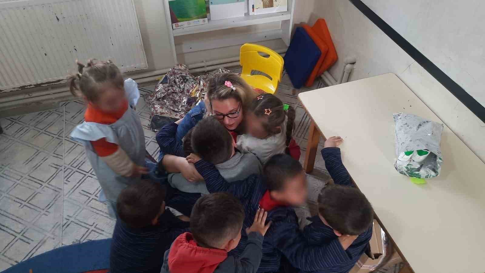 Ebeden bayramda örnek davranış
