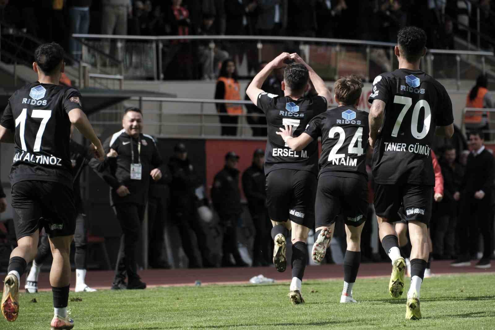 TFF 2. Lig: GMG Kastamonuspor: 2 - Altınordu: 0