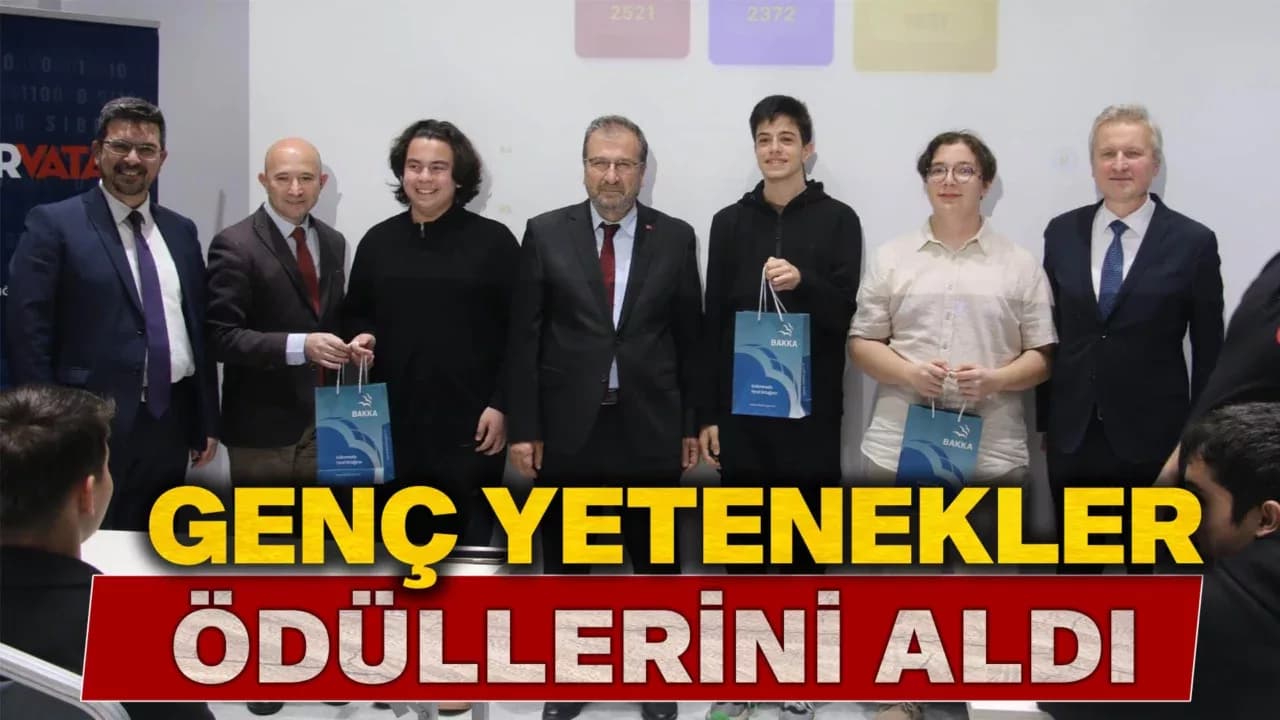 Siber Vatan Etkinliğinde Genç Yetenekler Ödüllerini Aldı