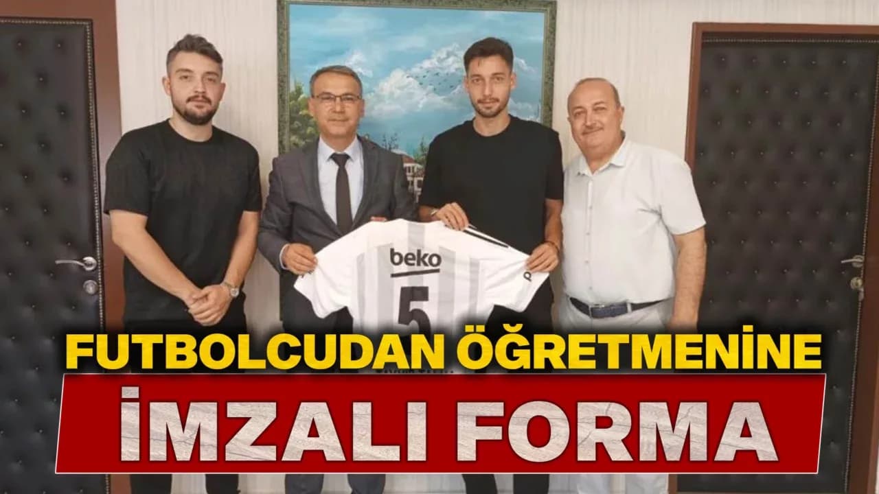 Tayyip Talha Sanuç'tan lise öğretmenine Beşiktaş forması