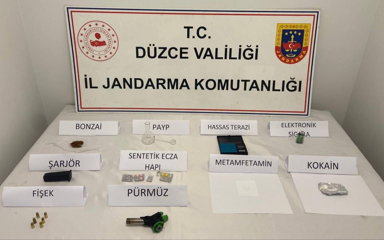 Uyuşturucu satıcısı tutuklandı