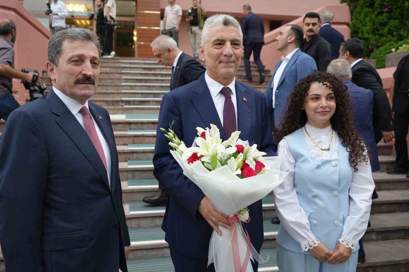 Bakan Bolat Samsun’da