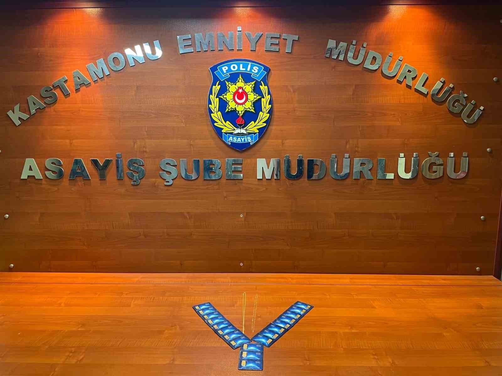 Kastamonu’da 30 parça sahte altın ele geçirildi: 3 gözaltı