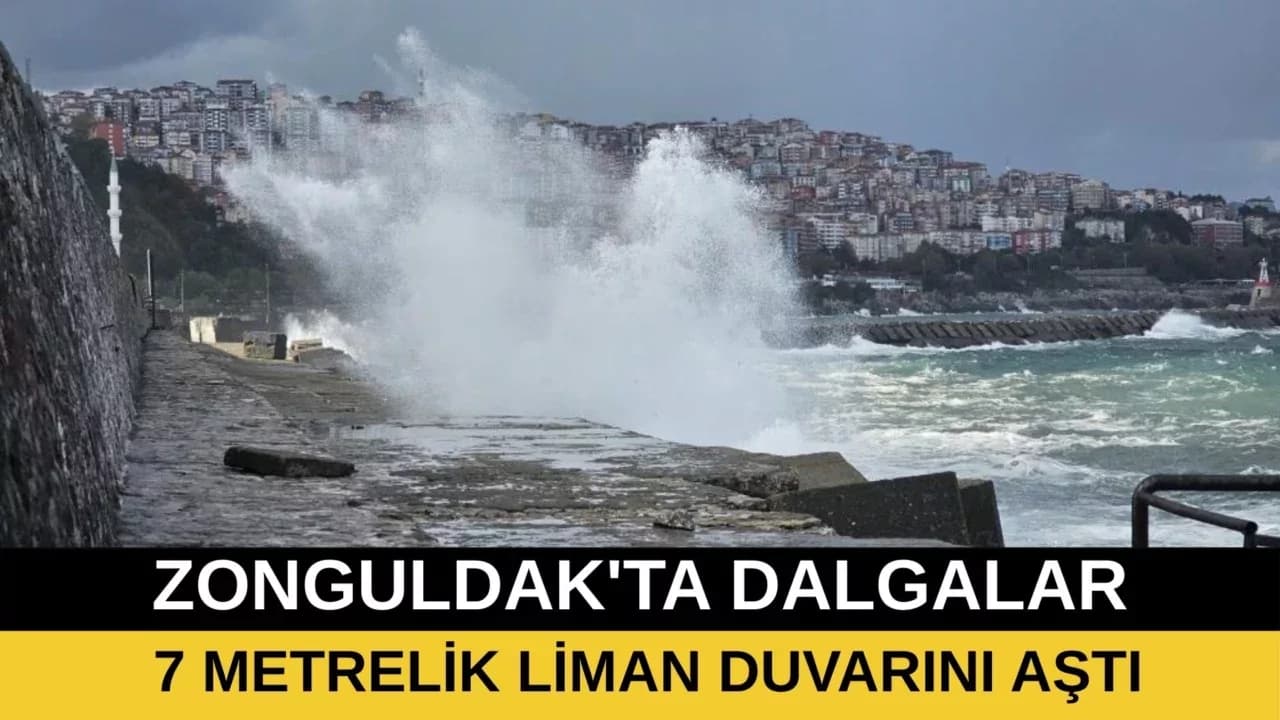 KARADENİZ'İN HIRÇIN DALGALARI 7 METRELİK LİMAN DUVARINI AŞTI