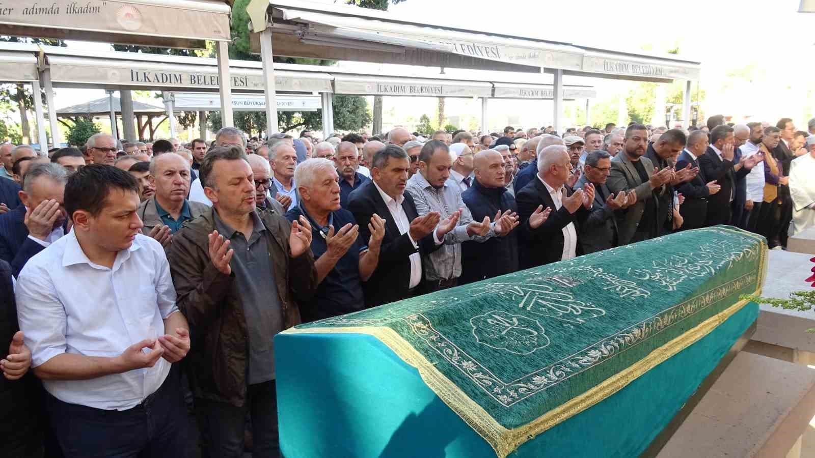 Ülkücü Erdem Şenocak, son yolculuğuna uğurlandı