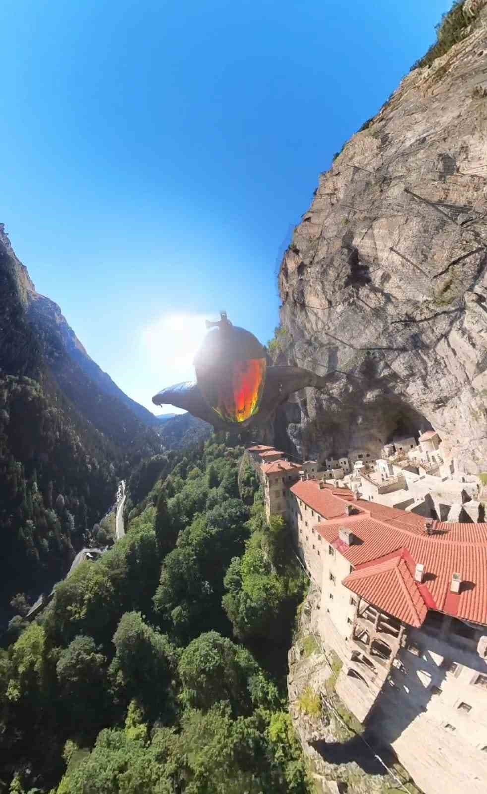 Sümela’ya yarasa uçuşu