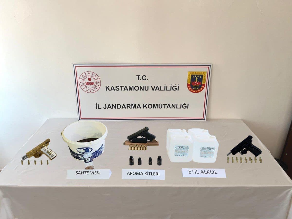 Kastamonu’da sahte alkol operasyonu: 3 gözaltı