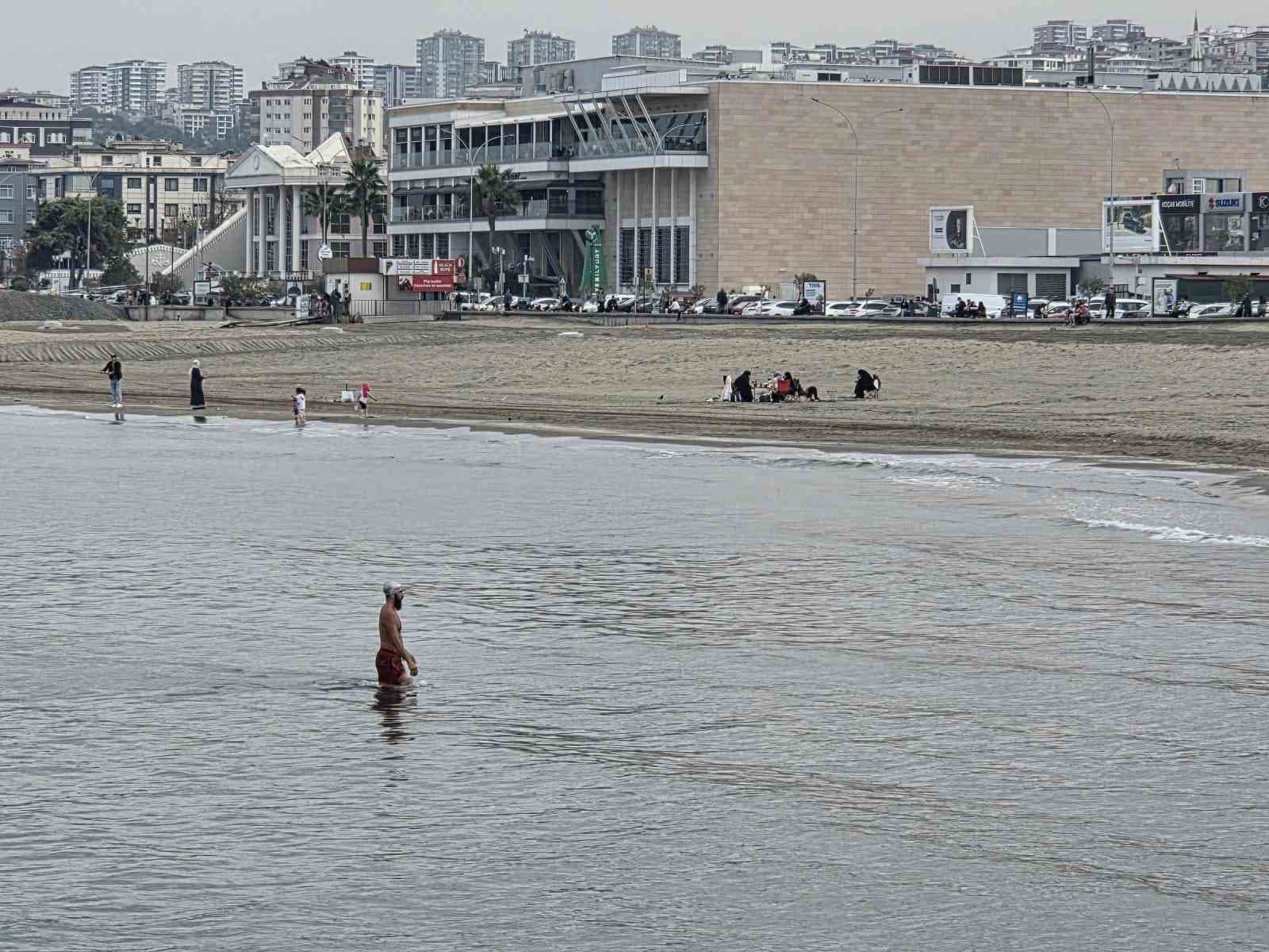 Samsun’da sonbaharda deniz keyfi