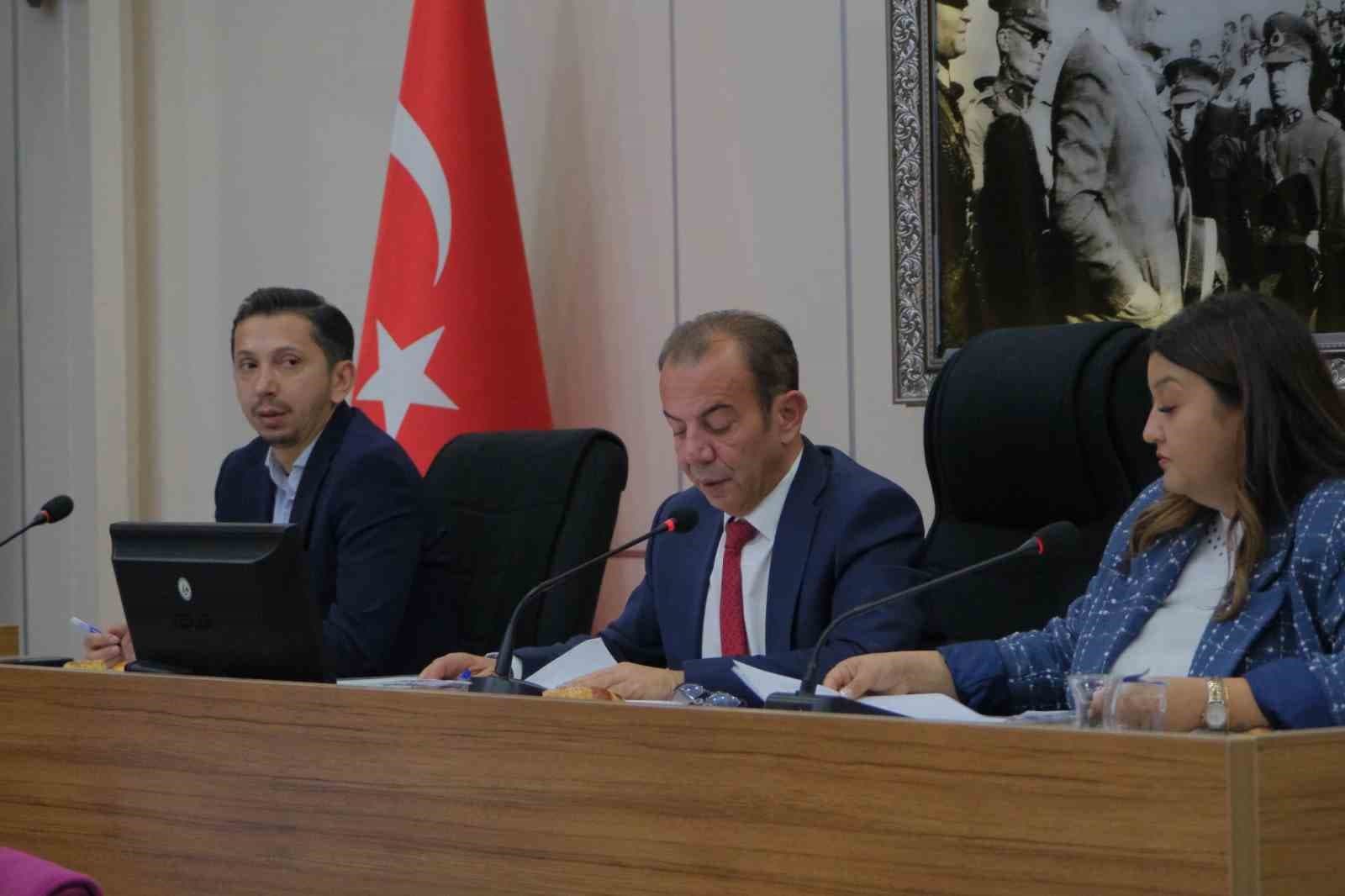 Bolu’da çocuk parklarında sigara içmek yasaklanacak