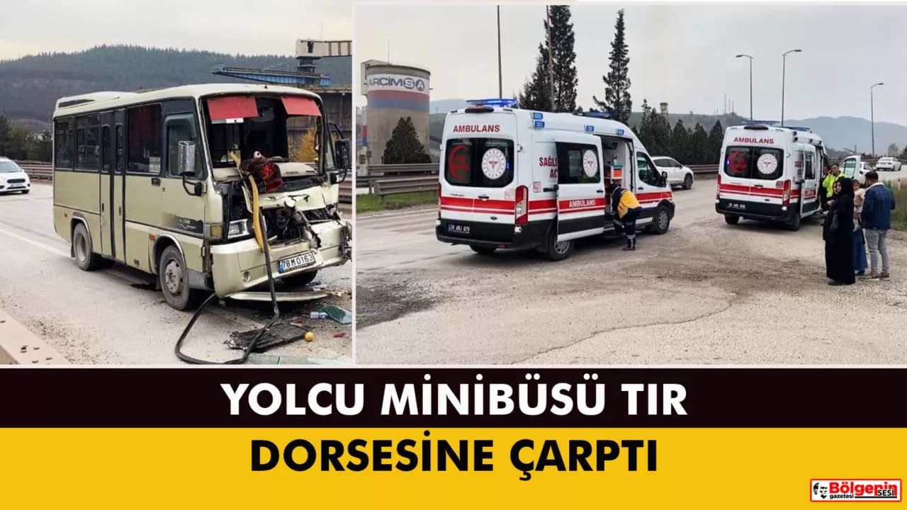 Karabük’te Minibüs Tıra Çarptı