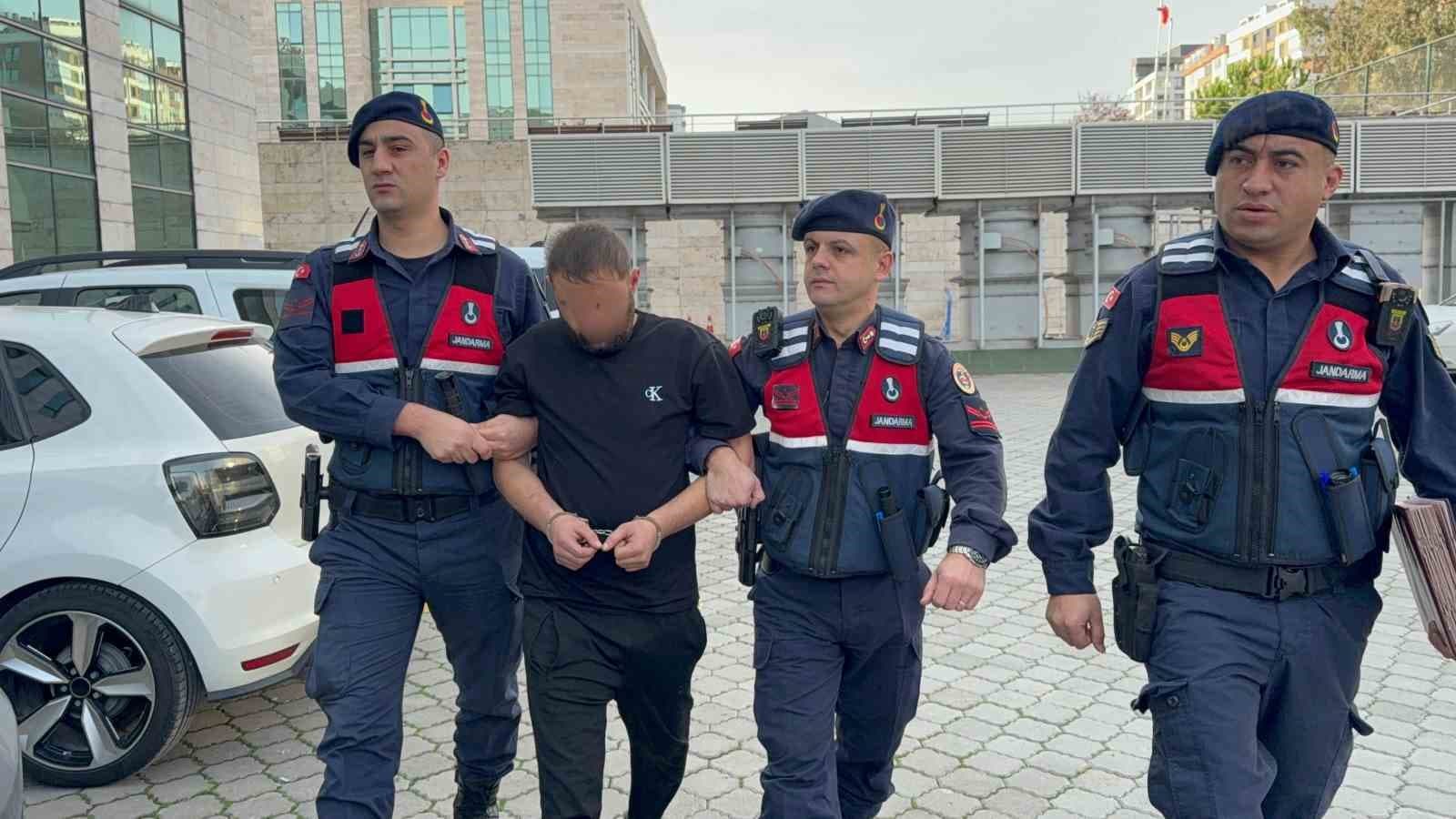 Uyuşturucu hapla ilgili gözaltına alınan şahıs tutuklandı