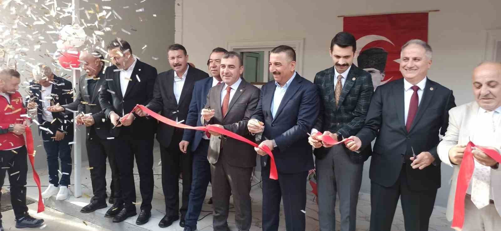Zonguldak protokolü tesis açılışında bir araya geldi