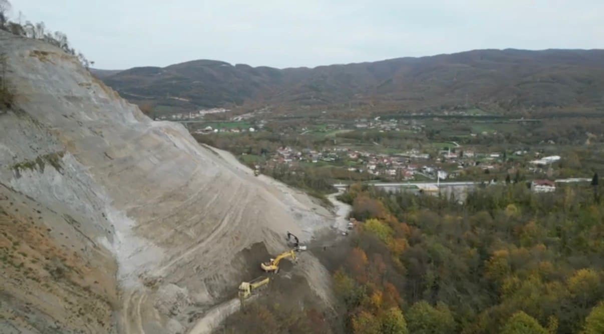 Kaynaşlı’da heyelan sonrası hızlı çözüm