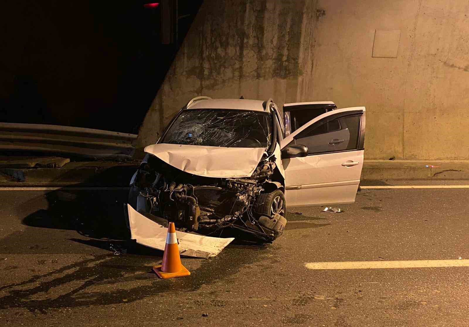 Tünelde meydana gelen kazada 4 kişi yaralandı