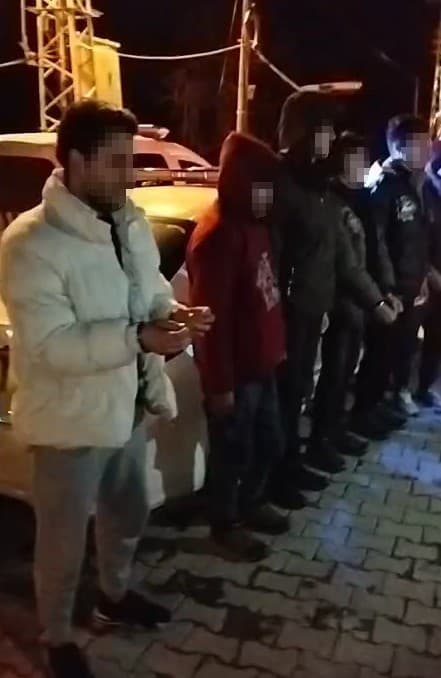 Erbaa’da durdurulan cipte 5 kaçak göçmen yakalandı