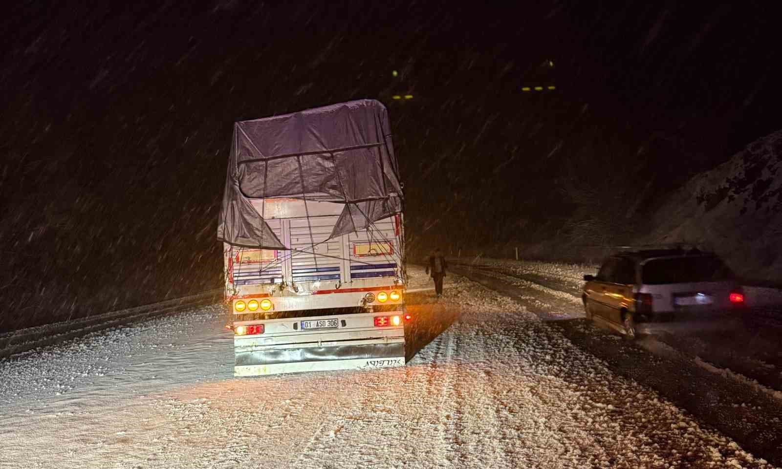 Çorum’da kar yağışı etkili oluyor