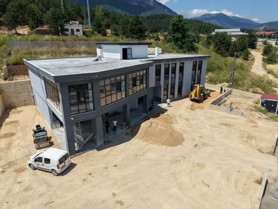Şirin Fazlı Yeşilyurt Aktif Yaş Alma Merkezi Açılış İçin Gün Sayıyor