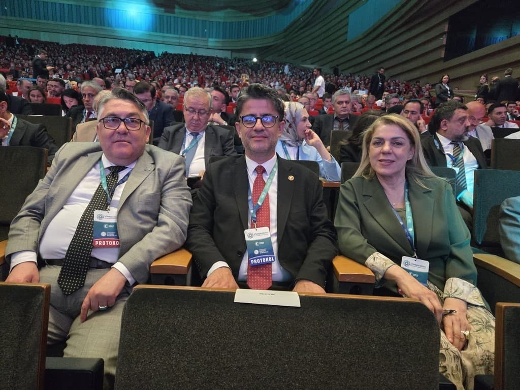 Rektör Özölçer, 2. İletişim Şûrası’na Katıldı