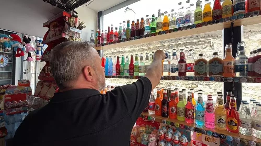 Türkiye'yi gezerken başlayan gazoz tutkusu mesleği oldu