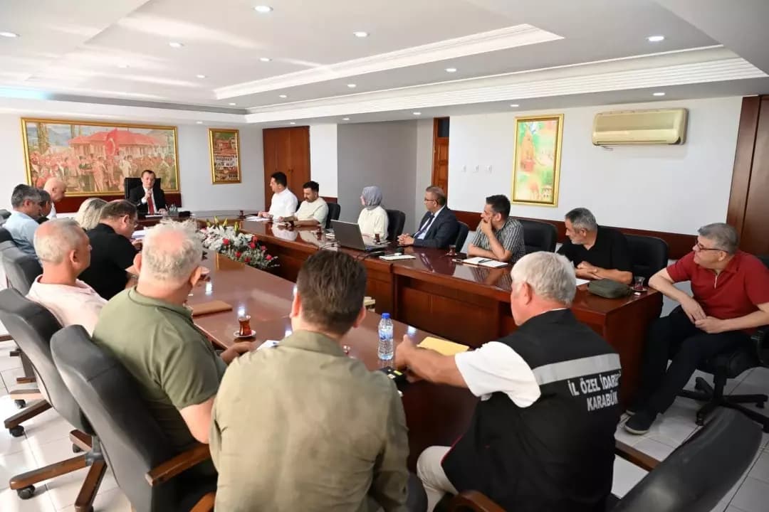 İl Özel İdaresi değerlendirme toplantısı düzenledi