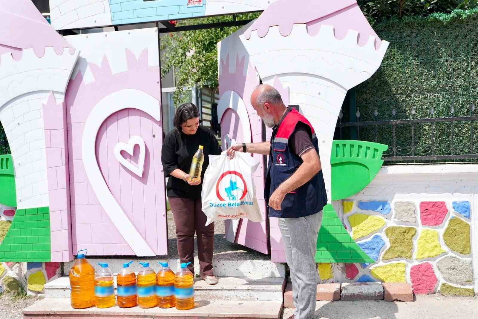 Düzce’de 5 litre atık yağ karşılığında 1 litre yağ hediye