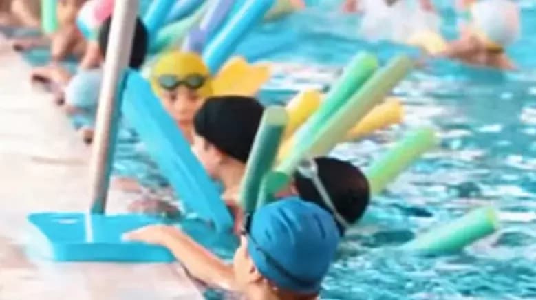Spor Okullarında Yüzme Heyecanı Sürüyor